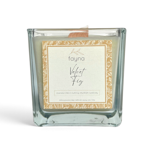 Sójová sviečka FAYNA Velvet Fig 220 g v hranatom skle
